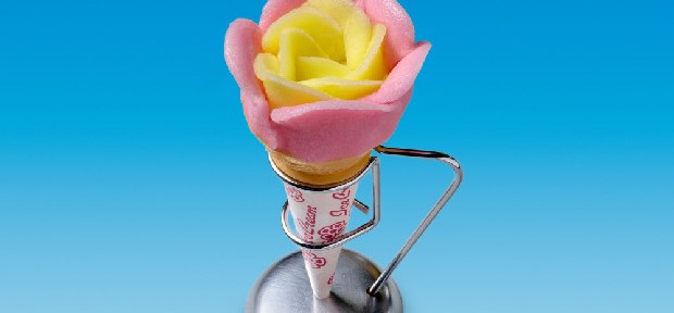 ブレイク間近？！秋田発おばあちゃんの味「ババヘラアイス」