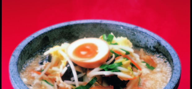 300℃に熱した グツグツの石鍋で食べる！ 栃木のご当地 「石焼らーめん」とは！？  推し麺（おしめん）決定戦も開催