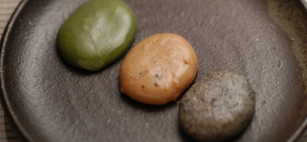 今日のおやつ： 山形県「作和庄」の 伝承ゆべし