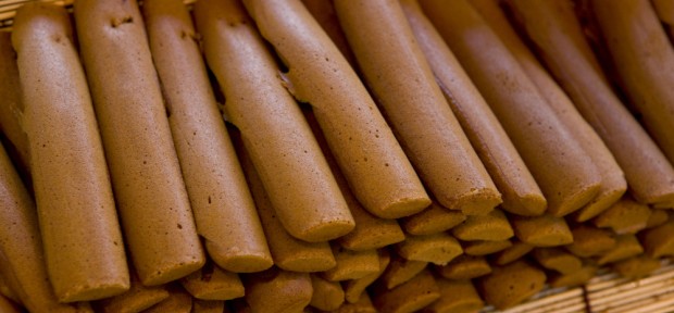 新潟人のソウルフード「ぽッぽ焼き」（蒸気パン）。新潟のお祭りには欠かせない！