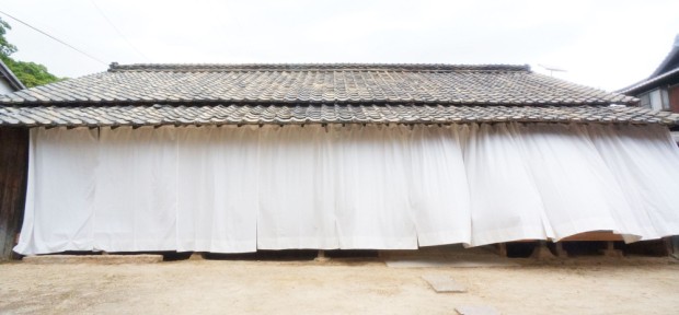 築120年の日本家屋を リノベーション。素の直島を 体験できるねどこ「島小屋」