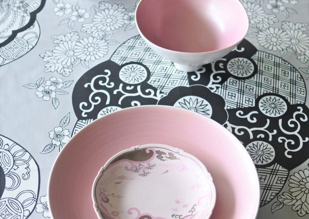 有田焼×フランスリネンのコラボ！アリタポーセリンラボからテーブル