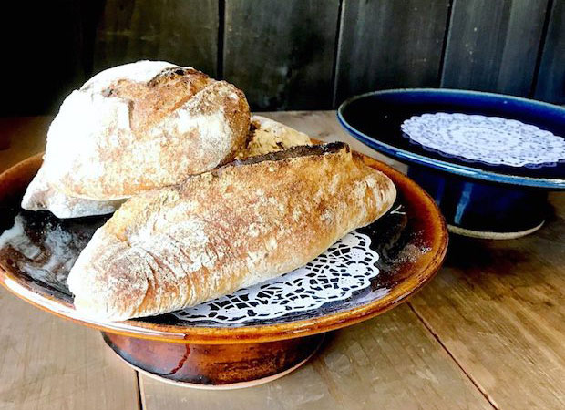 出西くらしのvillage〉民藝の窯元・出西窯とル コションドールによる