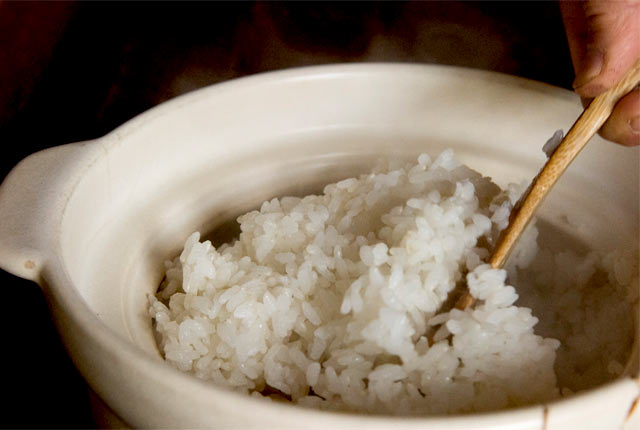 炊き上がった我が家のお米