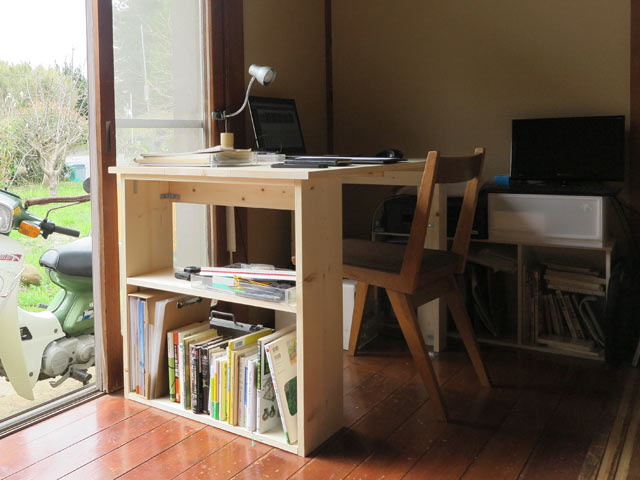 DIYでつくった仕事机