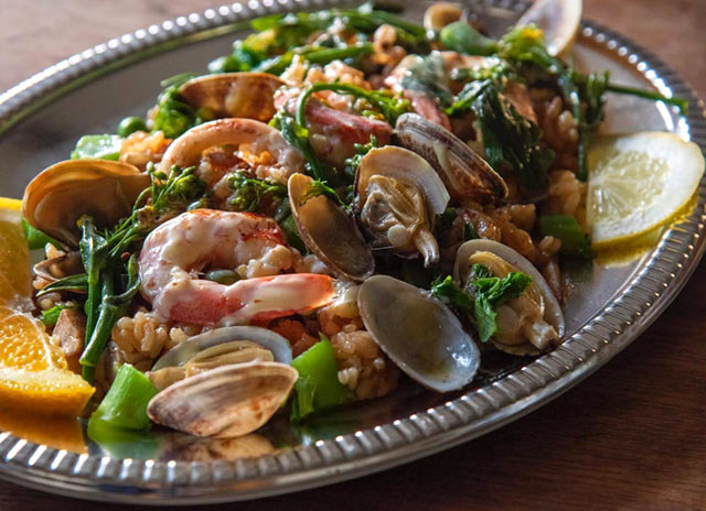 テイクアウトした〈MINORIKAWA〉の料理