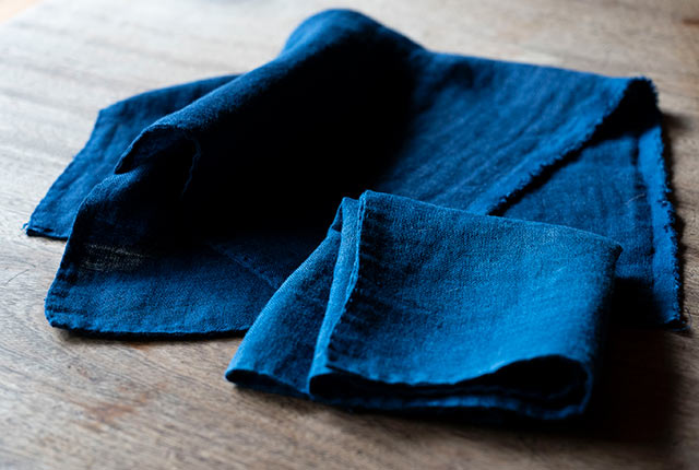 藍染した布巾