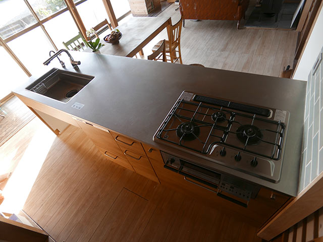 新調したキッチン