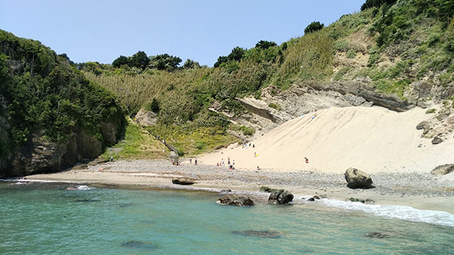 田牛（とうじ）海水浴場