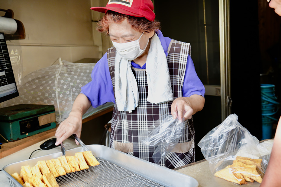 海水より島豆腐を作る伊仙町「面縄稲泉豆腐」さん