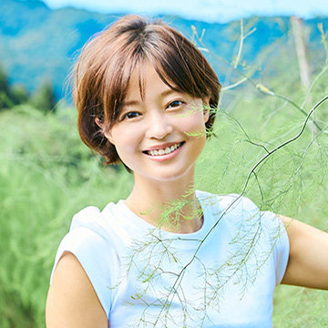 小林涼子