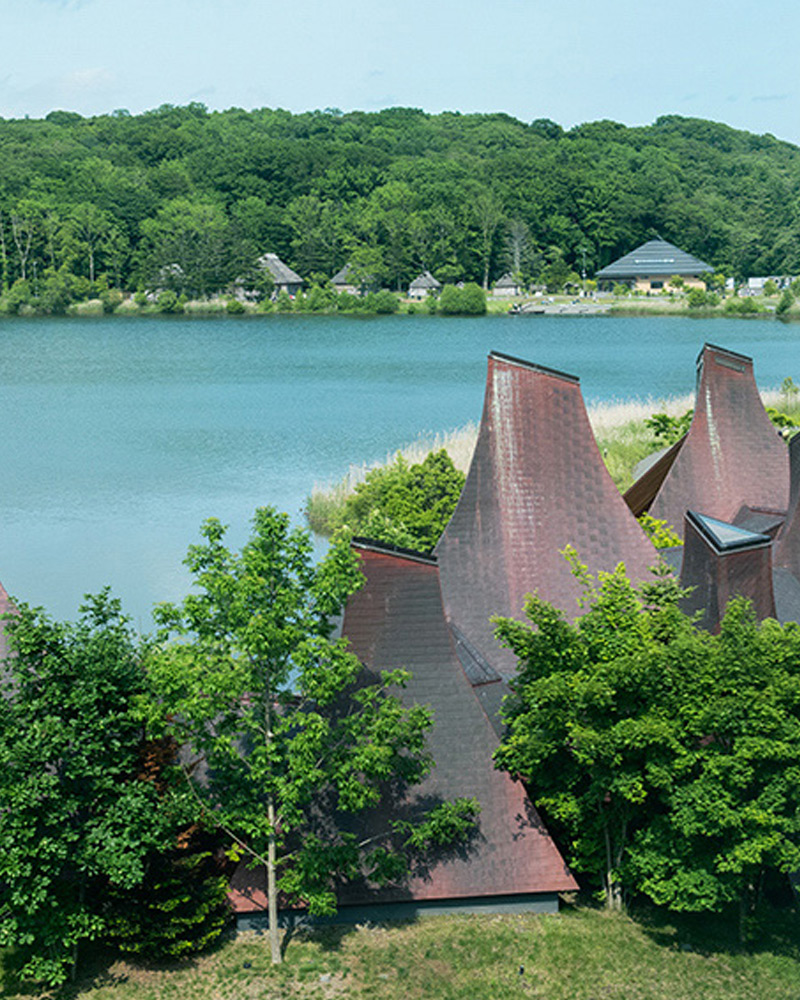 〈界 ポロト〉 美しい季節の巡りを感じる、温泉宿