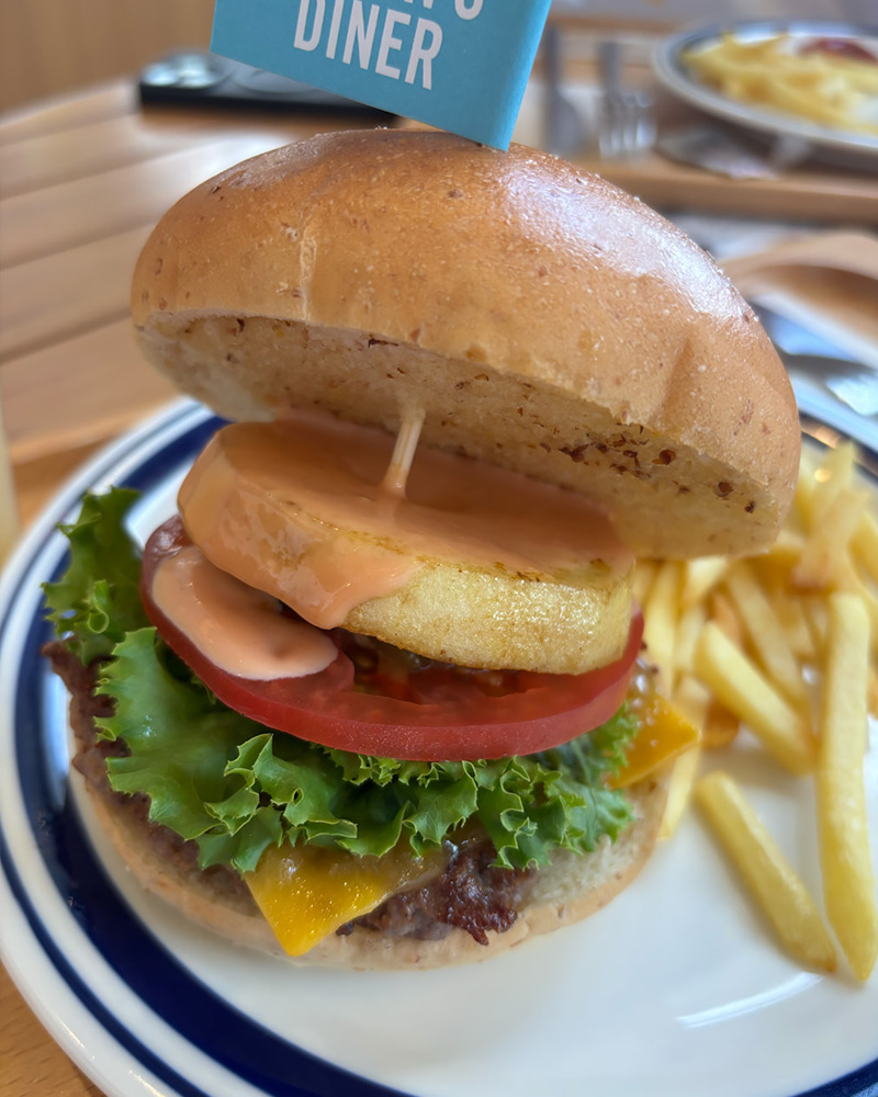 コロカル編集部の食いしん坊日記 地元で愛される青森グルメ4軒