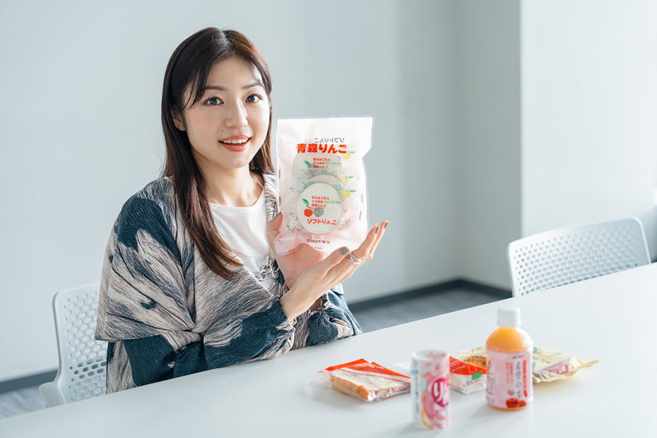 〈はとや製菓〉のソフトりんご