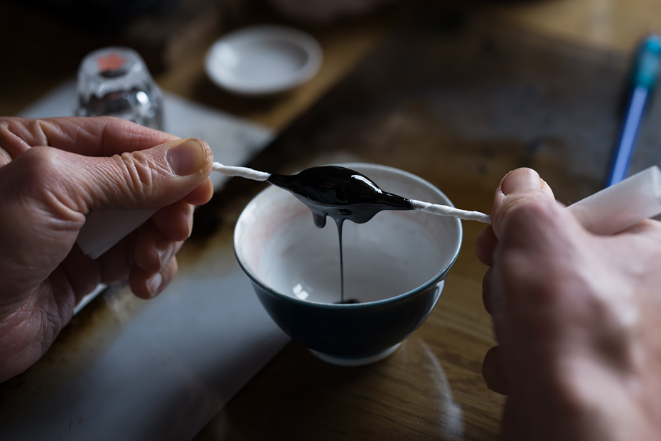 HULS GALLERY 初のブランドブック『工芸の居場所』