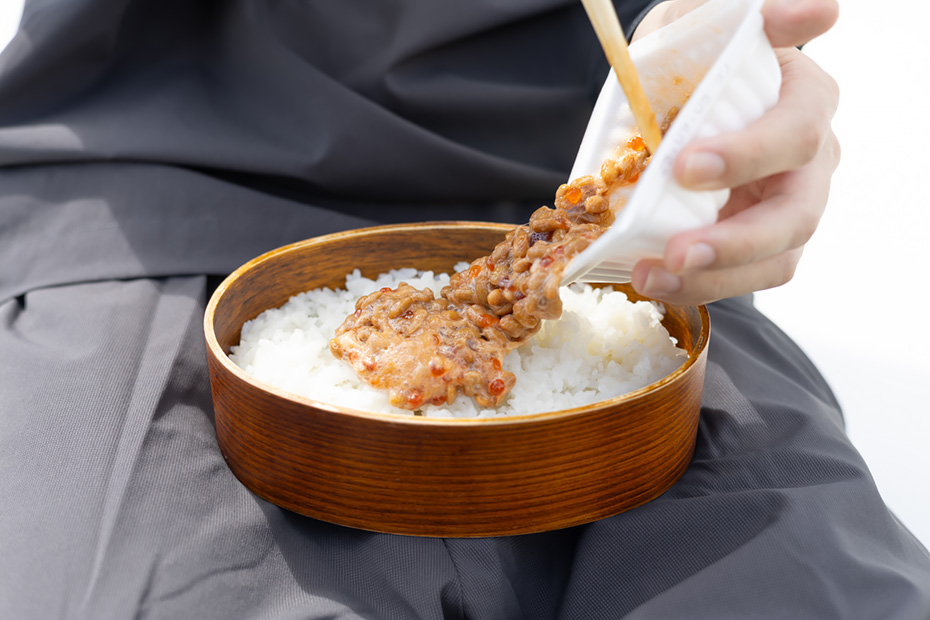 太宰治も愛したと言われる「すじこ納豆」