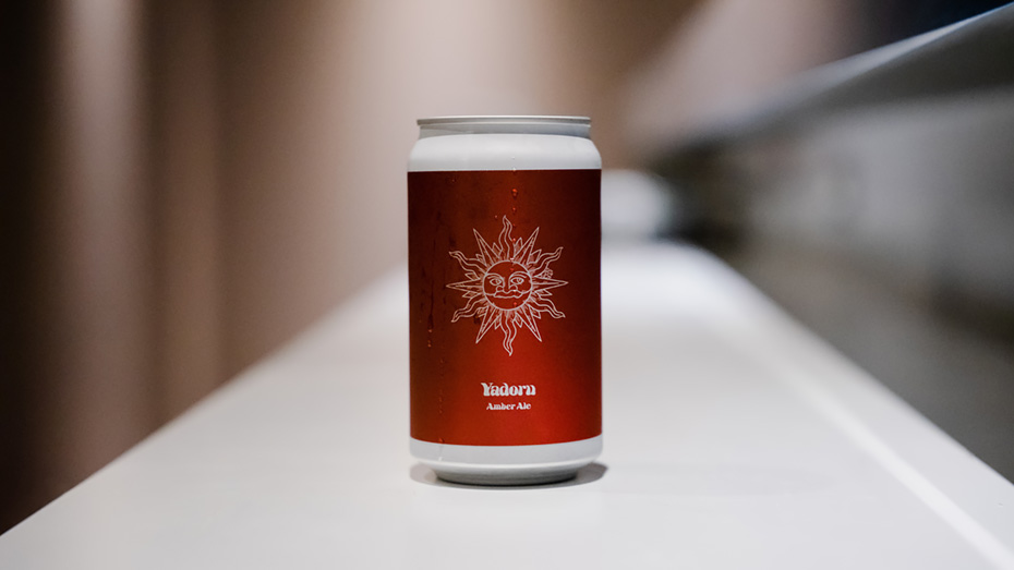 「Yado」でしか味わえない限定ビール〈Yadoru〉。