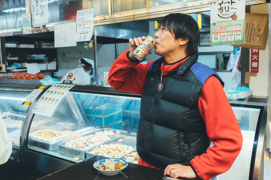 焼酎ハイボール＜ドライ＞で喉を鳴らす