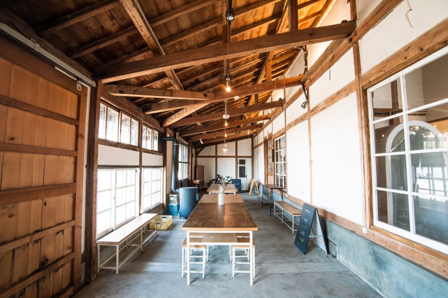 〈sorrisoriso 千綿第三瀬戸米倉庫〉