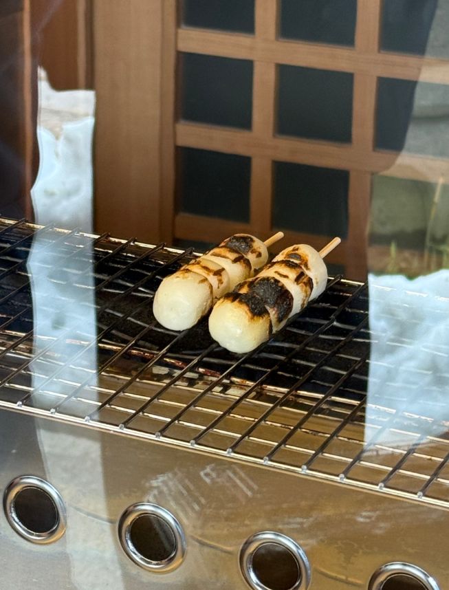 焼きたてのお団子