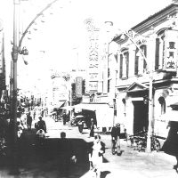 ②昭和5年頃の本店(創業当時の写真)