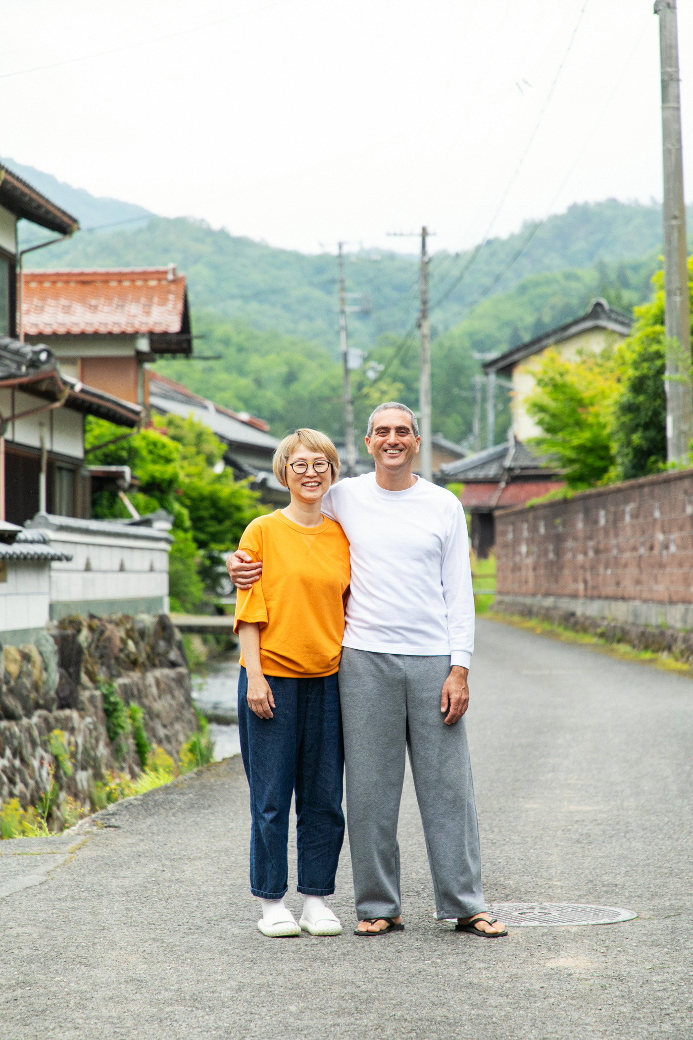 歳国真由子さん、ガジット・バラックさん