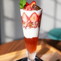 Cafe Coucouのいちごパフェ