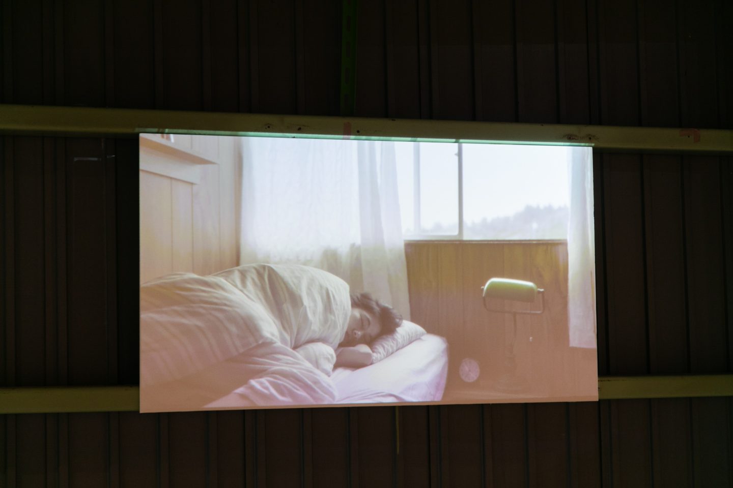 スズレコードセンターでプロジェクトリーダーを務める西海一紗さんの自主制作映画のワンシーン