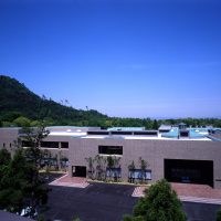 橿原考古学研究所附属博物館の外観