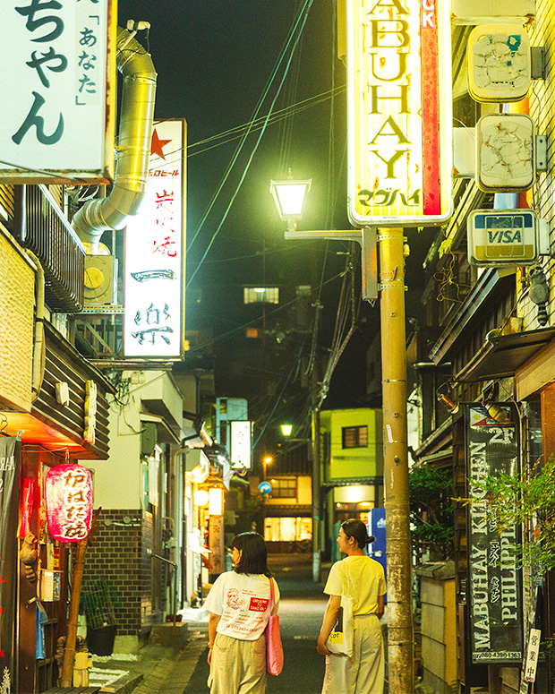 清酒発祥の地で、角打ちからバーまで。日本酒ではしごする奈良ナイトの3ステップ