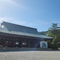 奈良県橿原市にある橿原神宮の外拝殿