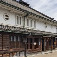 橿原市今井町にある重要文化財の個人宅〈河合家住宅〉