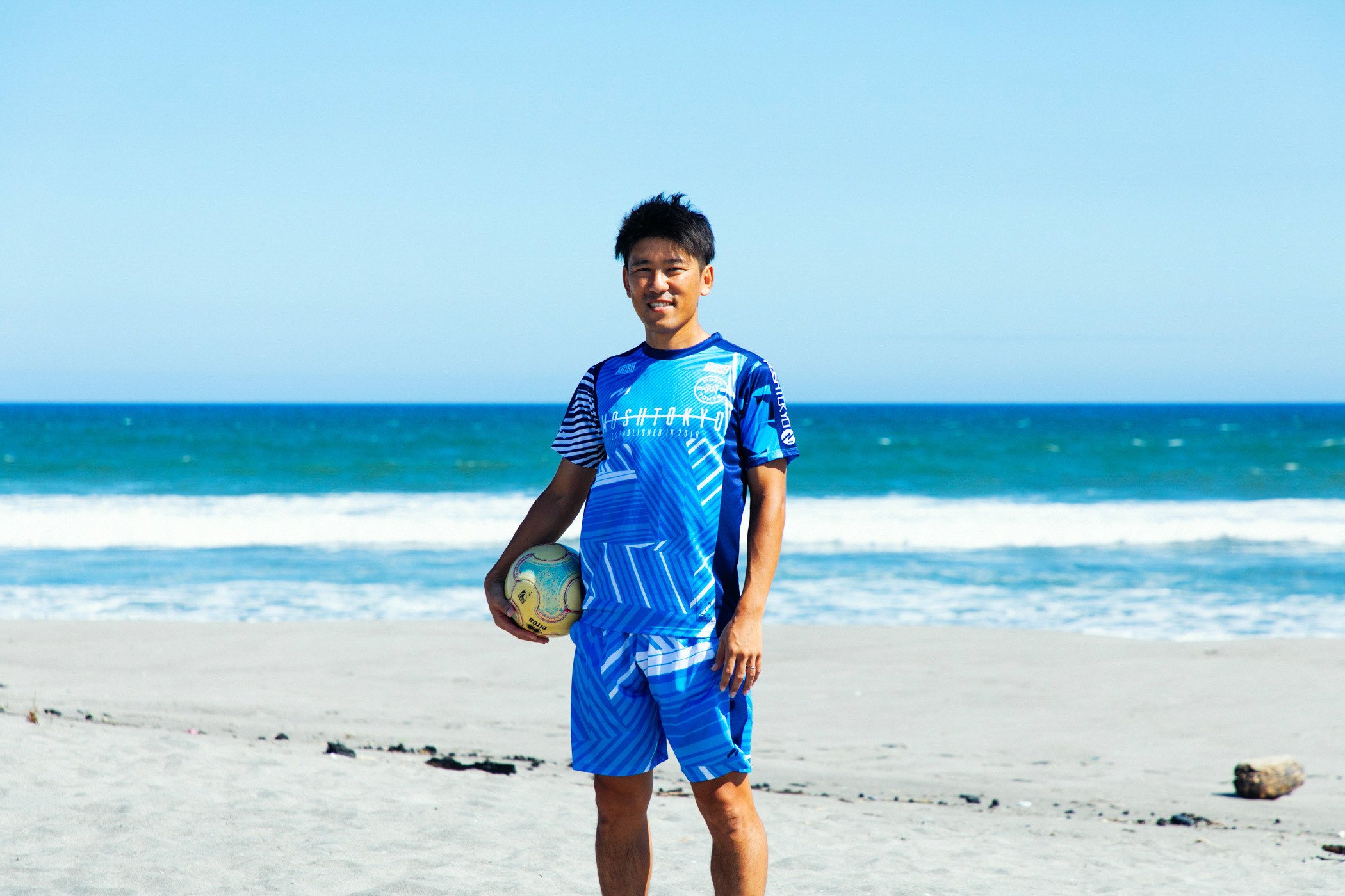 NPO法人スポーツコミュニティ磐田・ポーラスター理事でビーチサッカー指導者の髙橋亮祐さん